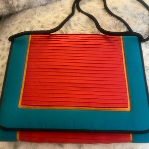 Women’s crossbody purse